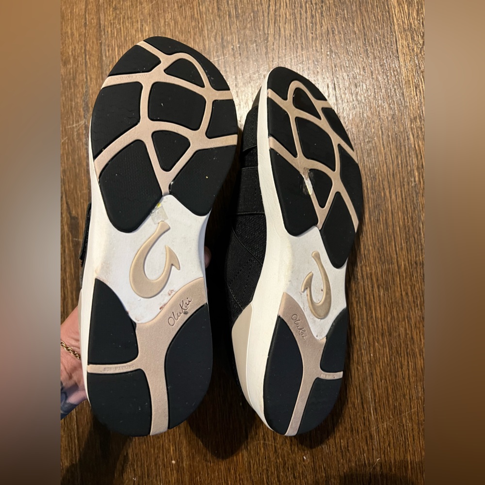 OluKai Womens Sneakers Mikilua Kako'o Slip On Elastic Straps Black Size 9 ⚡️ - Picture 5 of 9